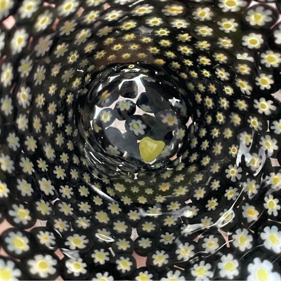 Vintage Murano? glass millefiori daisy vase black amethyst 6.25” - Picture 6 of 16